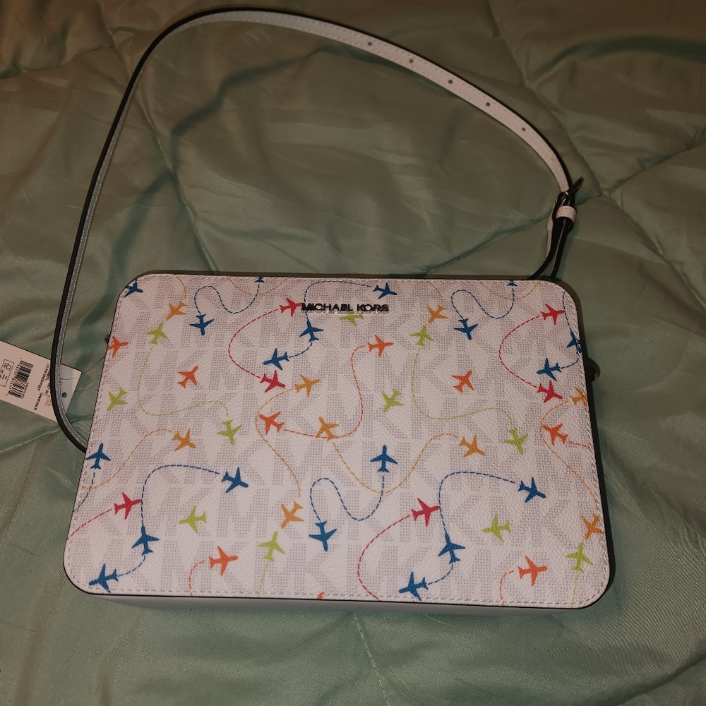Michael kors crossbody handbag